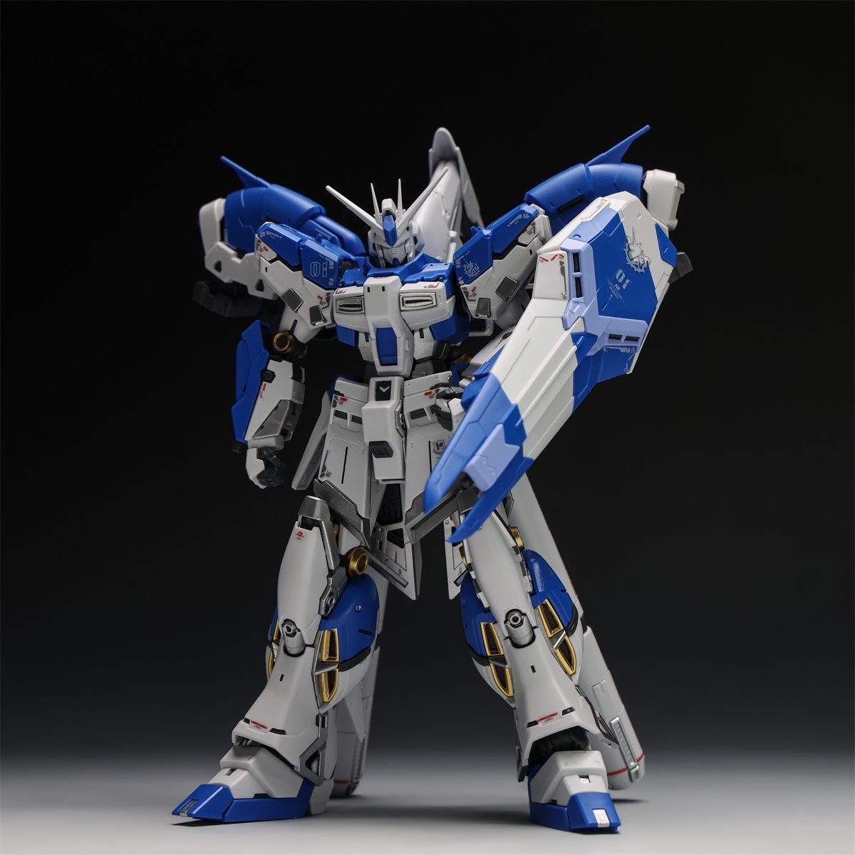 1/144 Hi‑v Gundam Assembly Mod - đánh giá và giá Model Kit Gundam