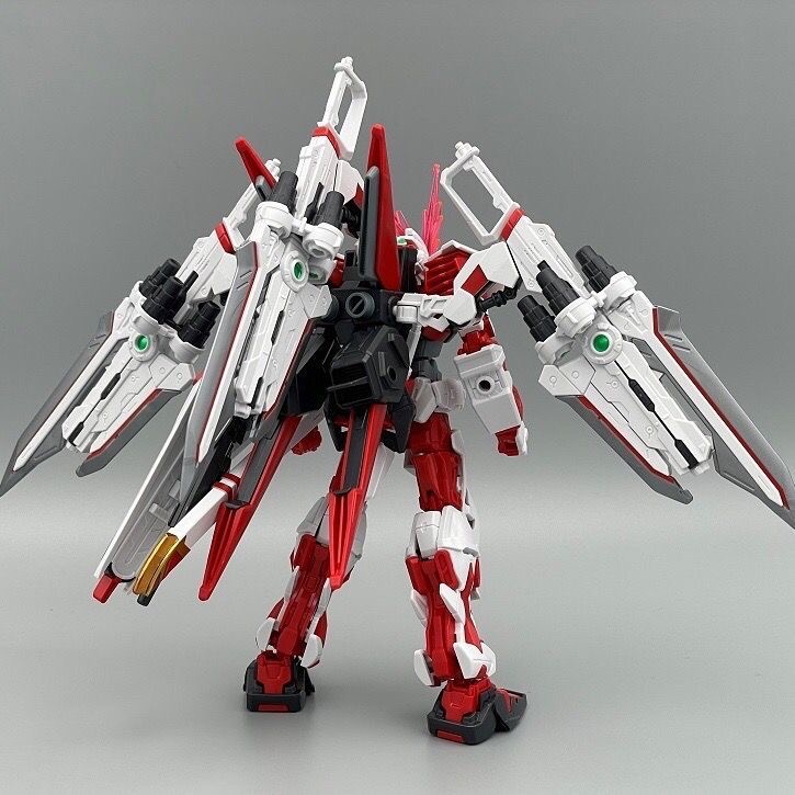 Astray Red Frame Gundam Assemb - đánh giá và giá Model Kit Gundam