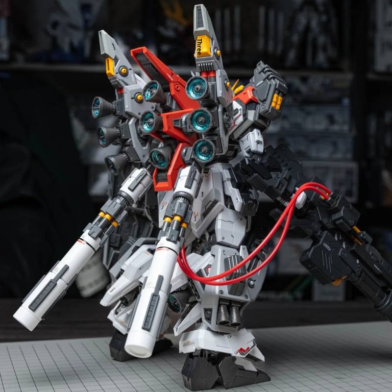 ZZA REGUS GZSS-OX-001 Captain  - đánh giá và giá Model Kit Regus