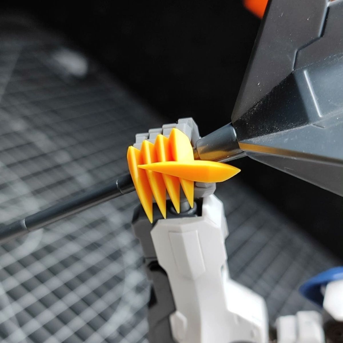 HG 1/144 Barbatos Lupus Rex Sc - đánh giá và giá Model Kit Gundam Barbatos