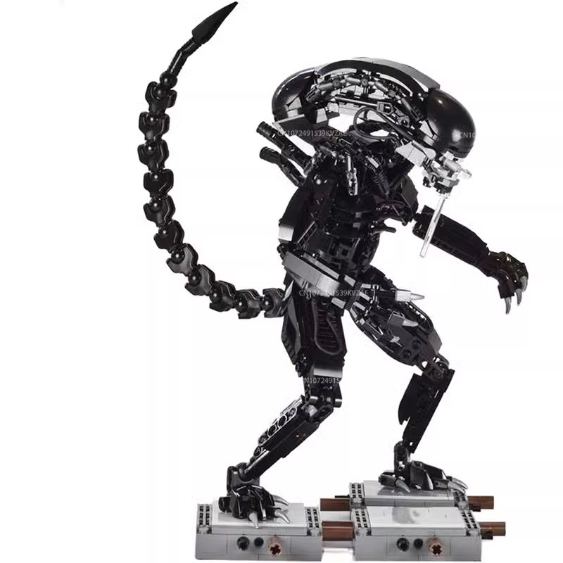MOC Aliened Monster Building B - đánh giá và giá Model Kit Ultron